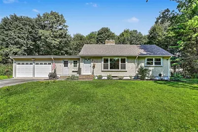 15 Highland Road, Glocester, RI 02814 - Photo 2