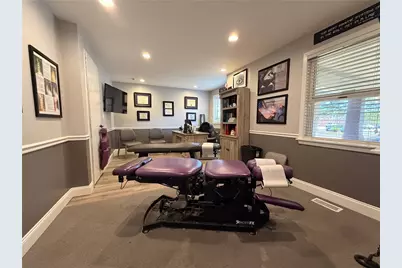 2797 Post Road, Warwick, RI 02886 - Photo 16