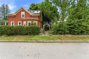 271 Highland Ave, Providence, RI 02906 - Photo 28