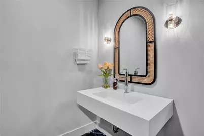 5 Forbes Street, East Providence, RI 02915 - Photo 28