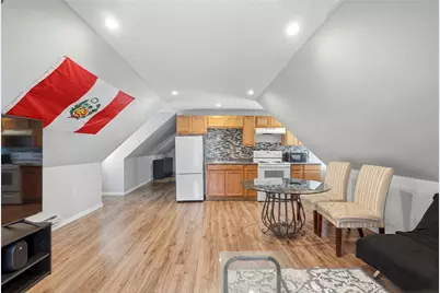 61 Moore Street, Providence, RI 02907 - Photo 16