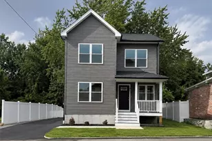 31 Tucker St, Warwick, RI 02886 - Photo 1