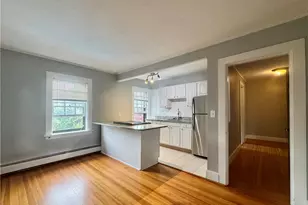 24 Walnut St, Pawtucket, RI 02860 - Photo 34