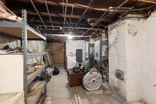 33 Wood St, Providence, RI 02907 - Photo 38