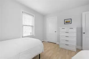 121 Bayview Ave, Bristol, RI 02809 - Photo 18