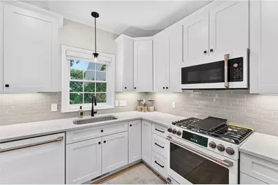 10 Abigale Court, Coventry, RI 02816 - Photo 4