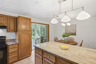 401 Gondola Ave, Jamestown, RI 02835 - Photo 10