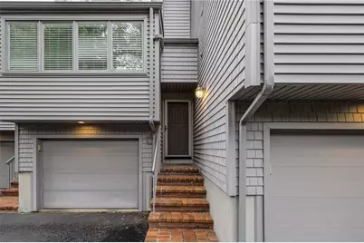 4480 Post Road #7, Warwick, RI 02818 - Photo 2
