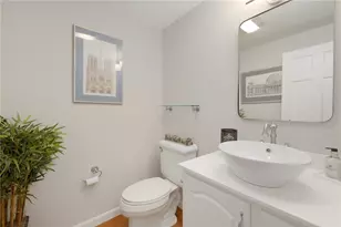 4480 Post Rd, Warwick, RI 02818 - Photo 16
