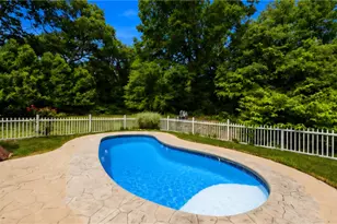25 Dinonsie Way, South Kingstown, RI 02879 - Photo 38