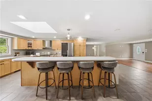 25 Dinonsie Way, South Kingstown, RI 02879 - Photo 12