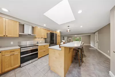 25 Dinonsie Way, South Kingstown, RI 02879 - Photo 10