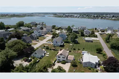 31 Cross Hill Drive, Narragansett, RI 02882 - Photo 2