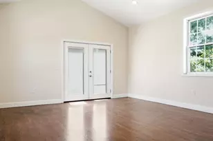 9 County St, Seekonk, MA 02771 - Photo 22