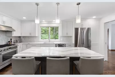 257 Shannock Road, South Kingstown, RI 02879 - Photo 4