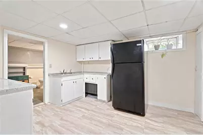 195 Elmore Avenue, Woonsocket, RI 02895 - Photo 22