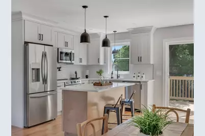 256 Point Avenue, Warwick, RI 02889 - Photo 6