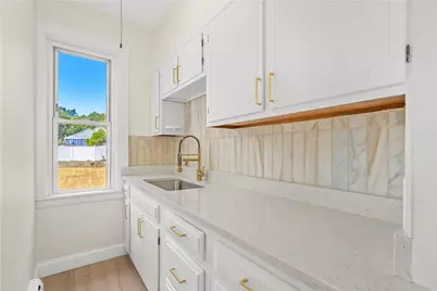 38 McMillen Street, Providence, RI 02904 - Photo 8