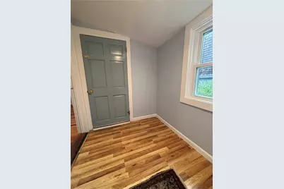 17 Constitution Street, Bristol, RI 02809 - Photo 14