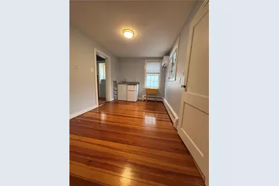 17 Constitution Street, Bristol, RI 02809 - Photo 4