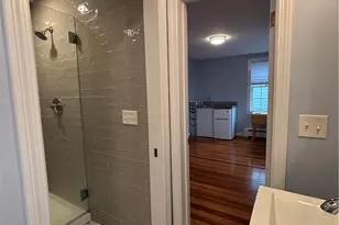 17 Constitution St, Bristol, RI 02809 - Photo 12