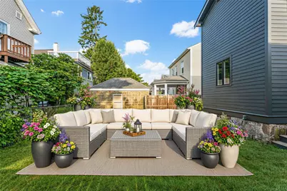 6 Potter Street, Newport, RI 02840 - Photo 18