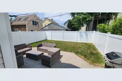 26 Carey Street, Newport, RI 02840 - Photo 22