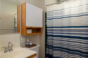 26 Carey St, Newport, RI 02840 - Photo 24