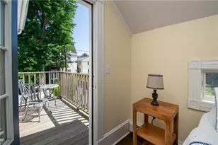 26 Carey St, Newport, RI 02840 - Photo 20