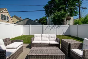26 Carey St, Newport, RI 02840 - Photo 30