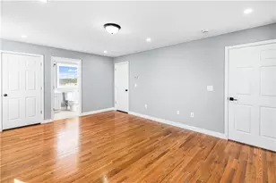 53 Christopher St, Providence, RI 02904 - Photo 18