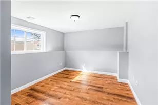 53 Christopher St, Providence, RI 02904 - Photo 28