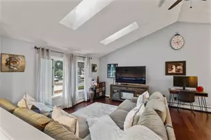 2372 Diamond Hill Rd, Cumberland, RI 02864 - Photo 22