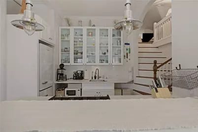 67 Perry Street #5, Newport, RI 02840 - Photo 8
