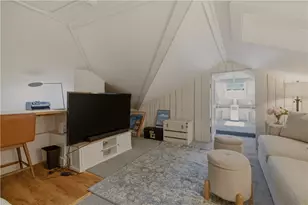 67 Perry St, Newport, RI 02840 - Photo 20