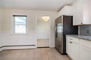 11 Bellevue Dr, Cranston, RI 02920 - Photo 18