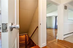 11 Bellevue Dr, Cranston, RI 02920 - Photo 34