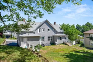 32 Harris Ave, West Warwick, RI 02893 - Photo 2