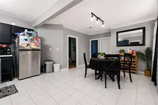 32 Harris Ave, West Warwick, RI 02893 - Photo 8