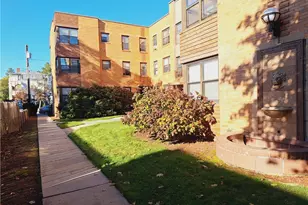218 Waterman St, Providence, RI 02906 - Photo 1