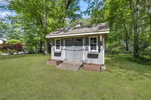 7 Ledgemont Dr, Warwick, RI 02886 - Photo 44
