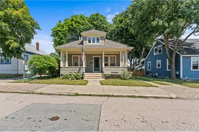 61 Nathanael Avenue, Pawtucket, RI 02860 - Photo 2