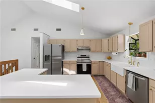 768 Weaver Hill Rd, Coventry, RI 02816 - Photo 20