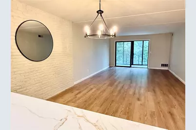 650 East Greenwich Avenue #302, West Warwick, RI 02893 - Photo 6
