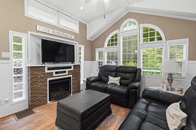 13 Newberry Lane, Hopkinton, RI 02832 - Photo 16