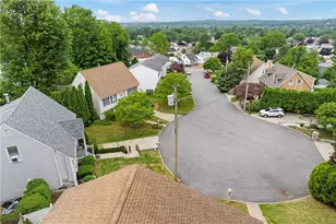 11 Damian Ct, North Providence, RI 02911 - Photo 4
