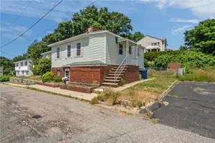 157 New St, North Providence, RI 02904 - Photo 24