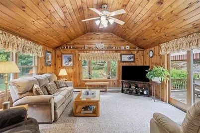 19 Mount Hygeia Road, Foster, RI 02825 - Photo 20