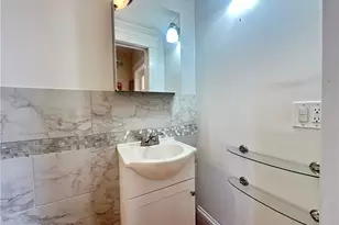 181 Cole Ave, Providence, RI 02906 - Photo 30