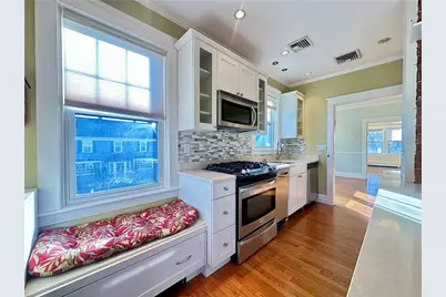 181 Cole Avenue #2, Providence, RI 02906 - Photo 4